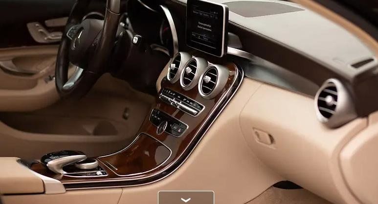 Продам Mercedes-Benz C-Class с 300 4matic 2015 года в Одессе