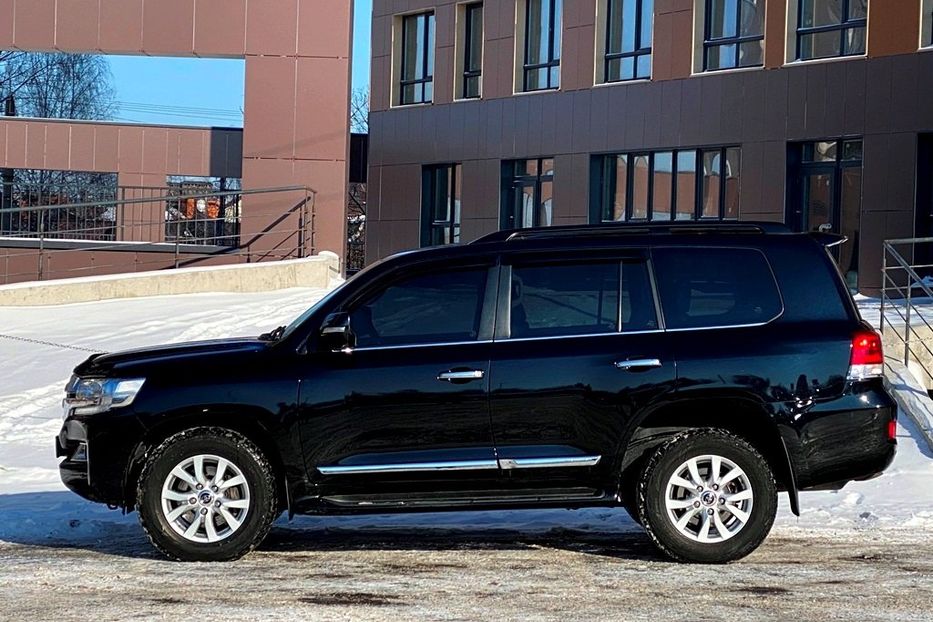 Продам Toyota Land Cruiser 200 2017 года в Днепре