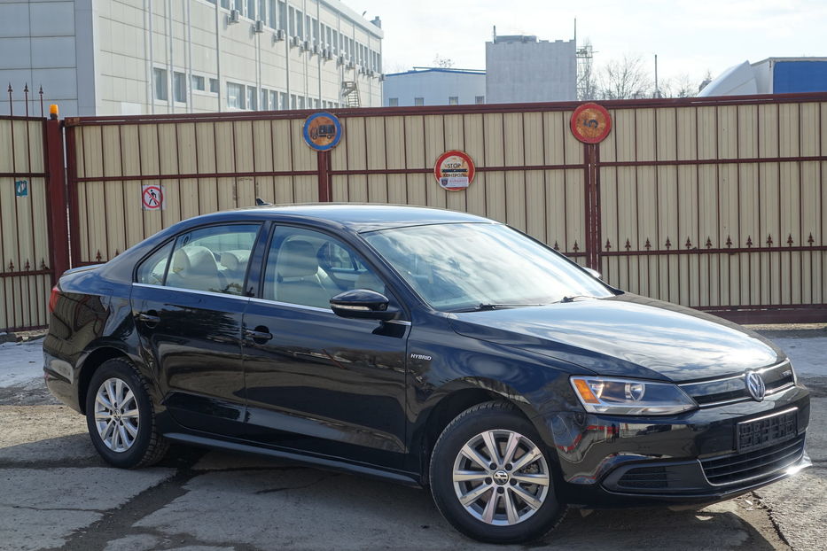 Продам Volkswagen Jetta HYBRIDE 2014 года в Одессе