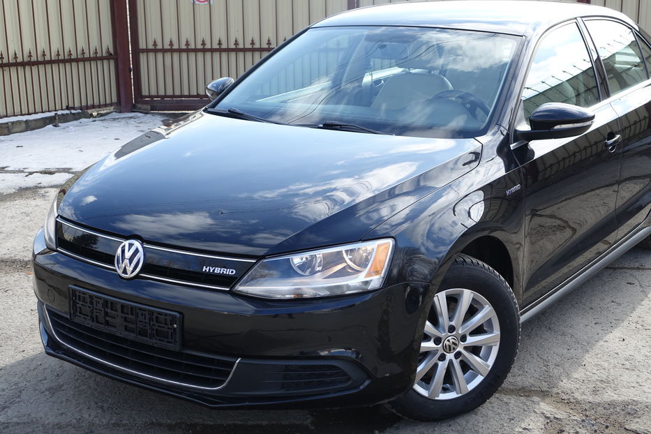 Продам Volkswagen Jetta HYBRIDE 2014 года в Одессе