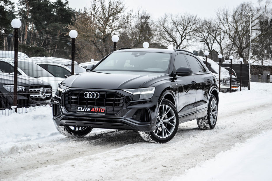 Продам Audi Q8 S-Line 2020 года в Киеве