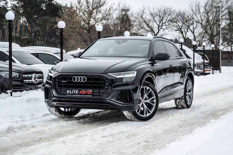 Продам Audi Q8 S-Line 2020 года в Киеве