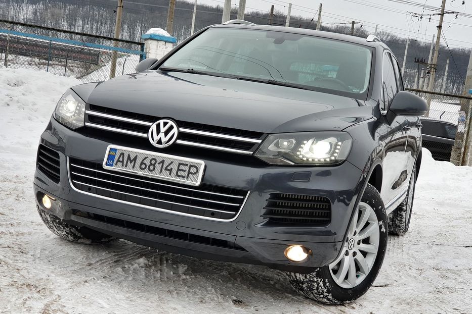 Продам Volkswagen Touareg 2011 года в Киеве