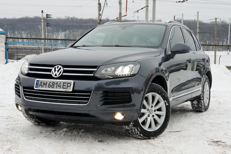 Продам Volkswagen Touareg 2011 года в Киеве