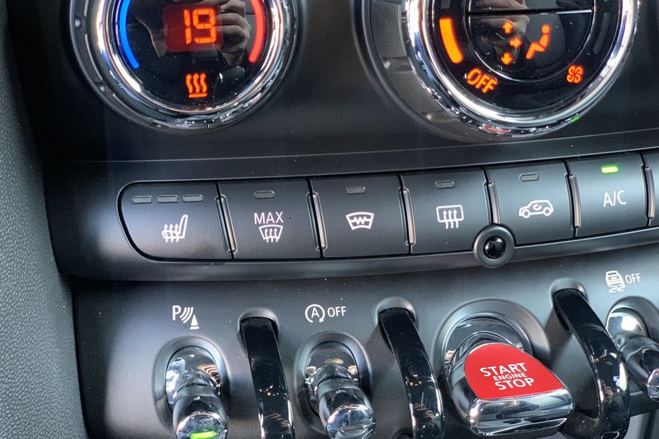 Продам MINI Cooper S 2019 года в Киеве