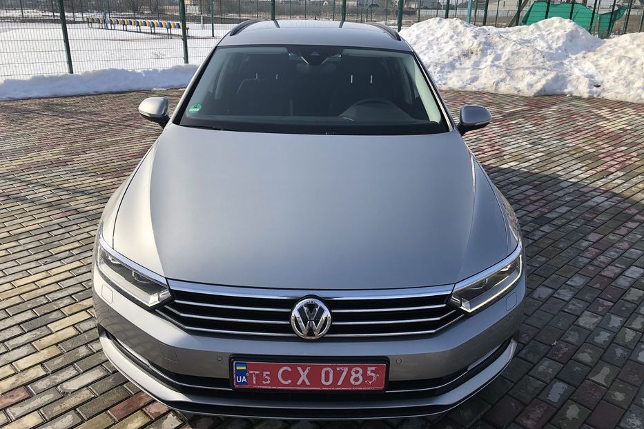 Продам Volkswagen Passat B8 Full Led 2016 года в Житомире