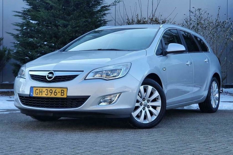 Продам Opel Astra J 1.7 COSMO 2011 года в Тернополе