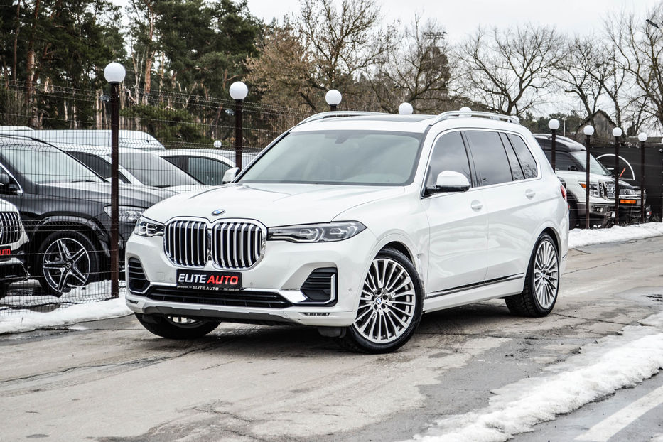 Продам BMW X7 Diesel 2019 года в Киеве