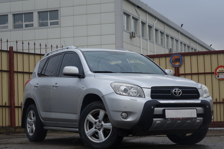 Продам Toyota Rav 4 2007 года в Одессе