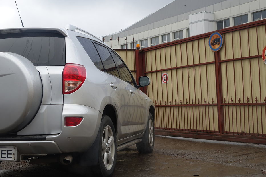 Продам Toyota Rav 4 2007 года в Одессе