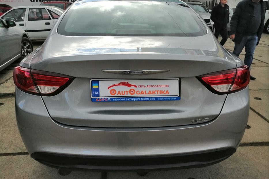 Продам Chrysler 200 2015 года в Одессе