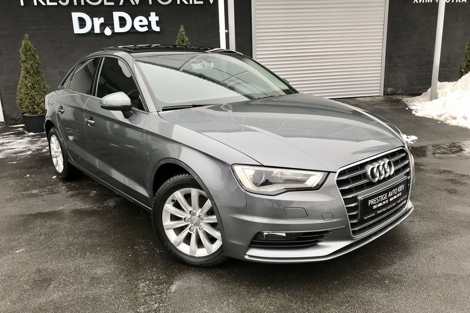 Продам Audi A3 TDI Официальный 2015 года в Киеве