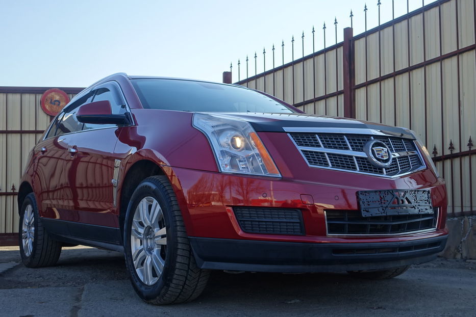 Продам Cadillac SRX 4 2010 года в Одессе