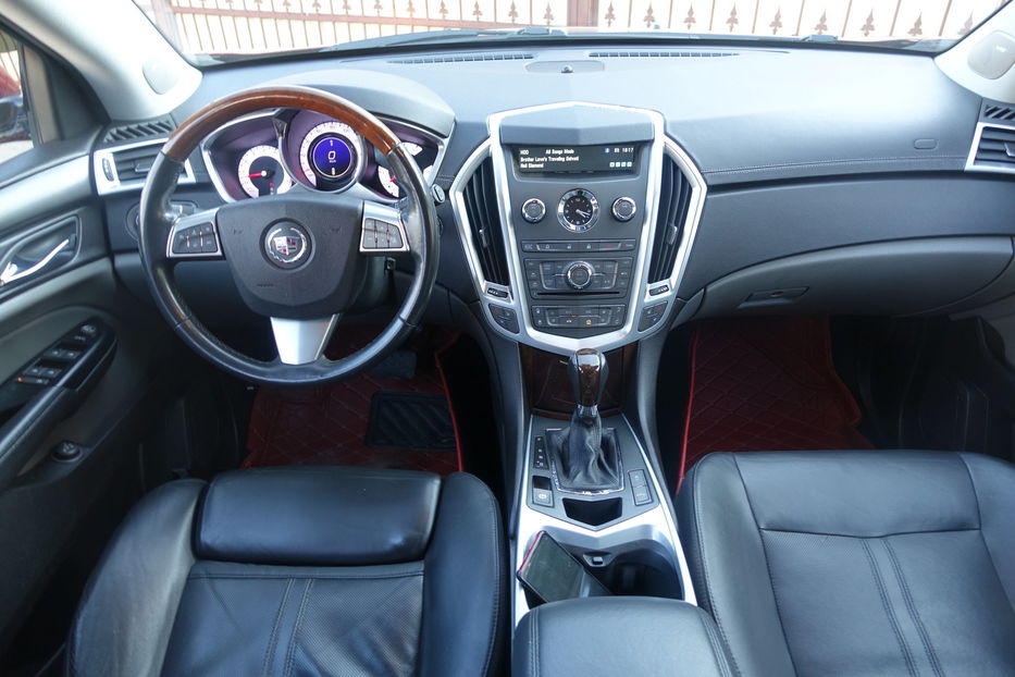 Продам Cadillac SRX 4 2010 года в Одессе