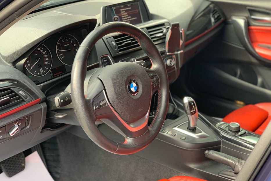 Продам BMW 118 Sport 2011 года в Одессе