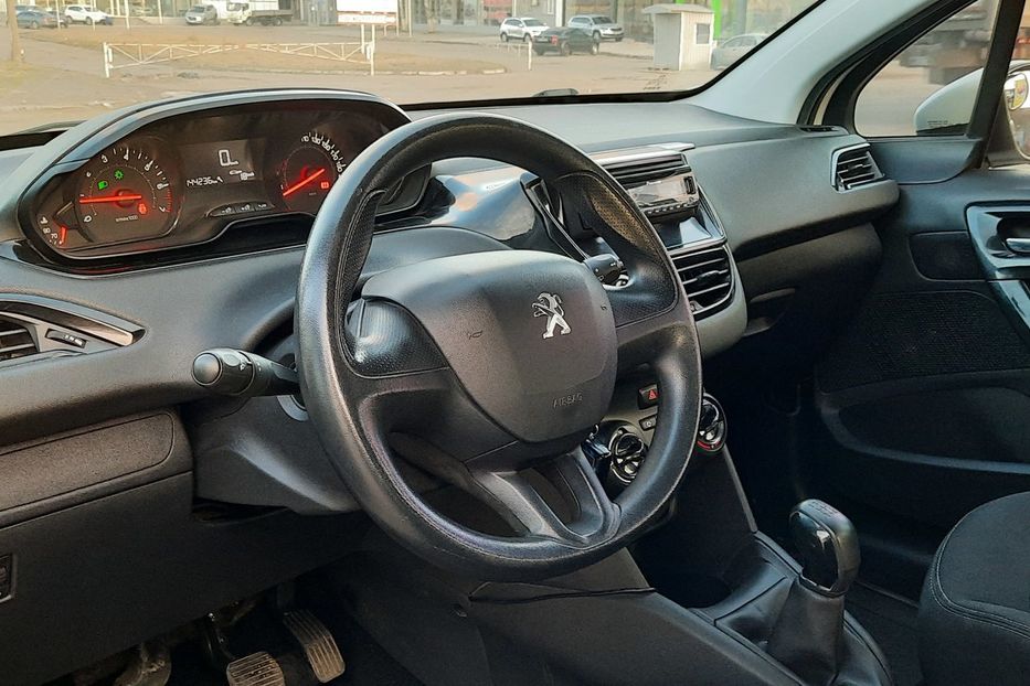 Продам Peugeot 208 GTI 2013 года в Николаеве