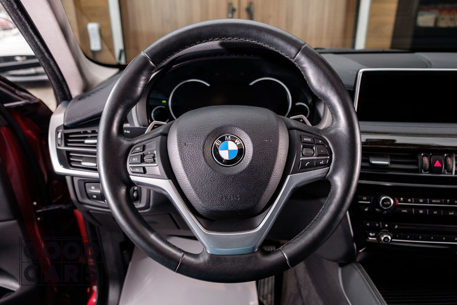 Продам BMW X6 Official 2017 года в Одессе