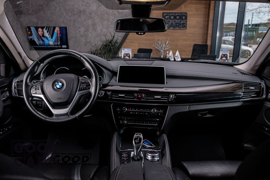 Продам BMW X6 Official 2017 года в Одессе