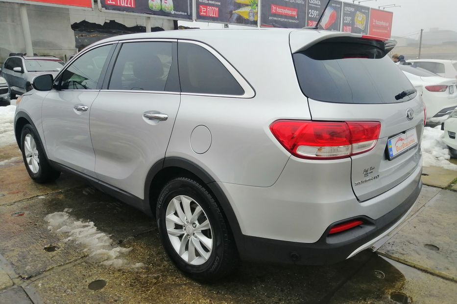 Продам Kia Sorento  2.4 GAZ 2015 года в Одессе