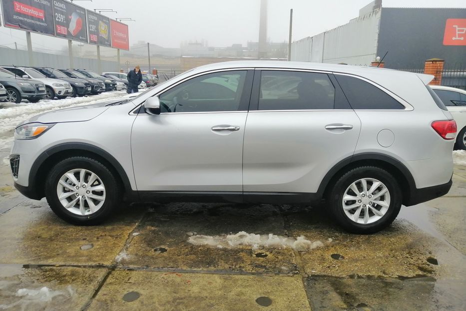 Продам Kia Sorento  2.4 GAZ 2015 года в Одессе