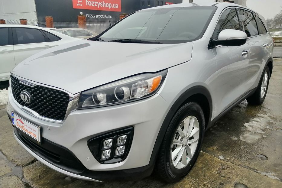 Продам Kia Sorento  2.4 GAZ 2015 года в Одессе