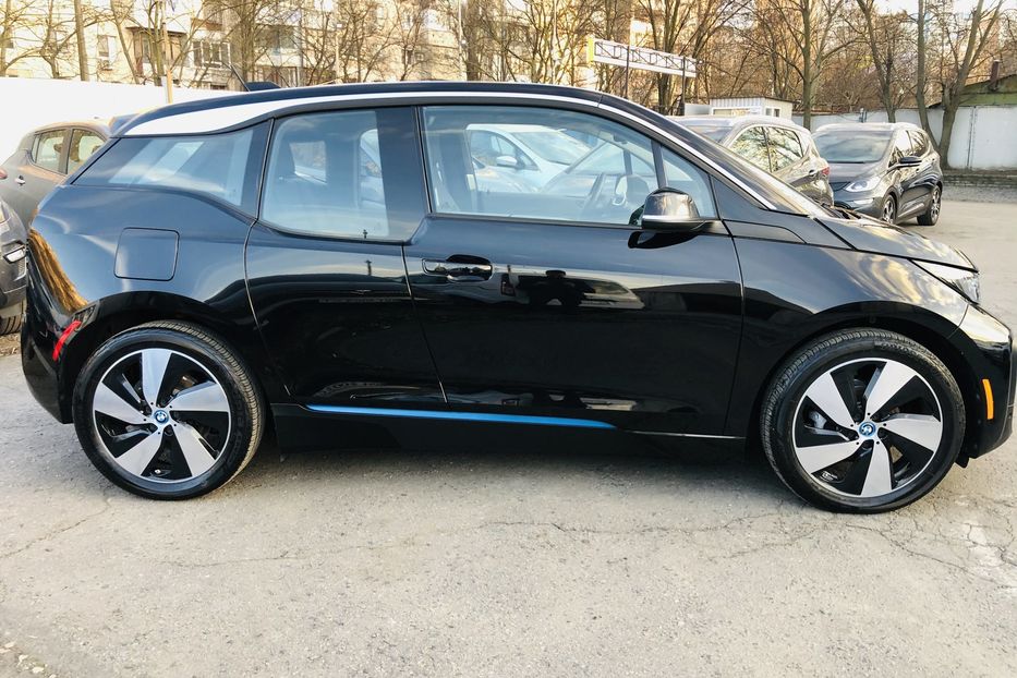 Продам BMW I3 33 квт 94 Ach 250 запас хода  2018 года в Одессе