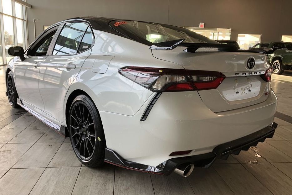 Продам Toyota Camry TRD V6  2021 года в Киеве