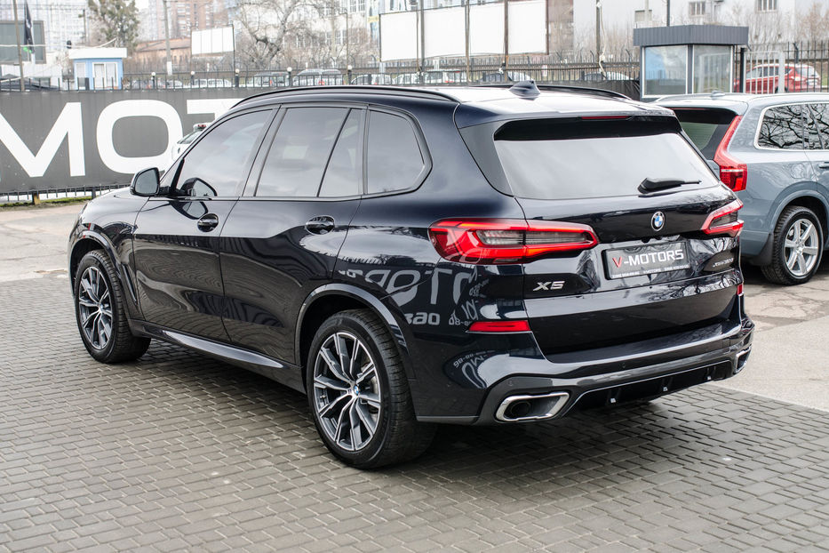 Продам BMW X5 30d 2019 года в Киеве