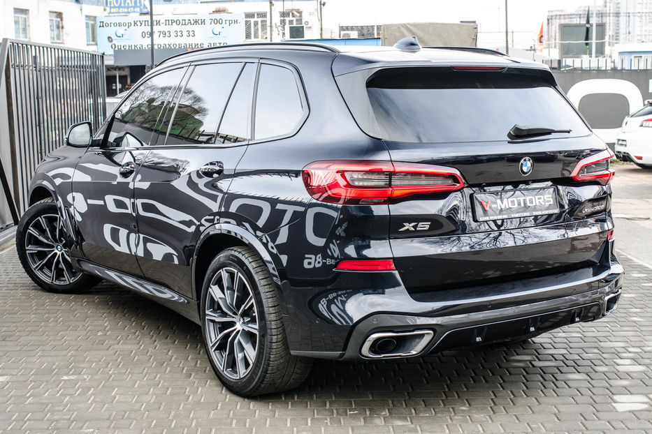 Продам BMW X5 30d 2019 года в Киеве