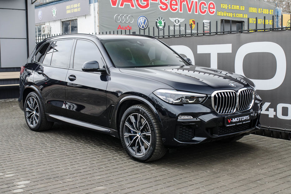 Продам BMW X5 30d 2019 года в Киеве