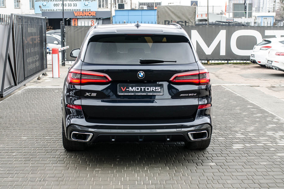 Продам BMW X5 30d 2019 года в Киеве