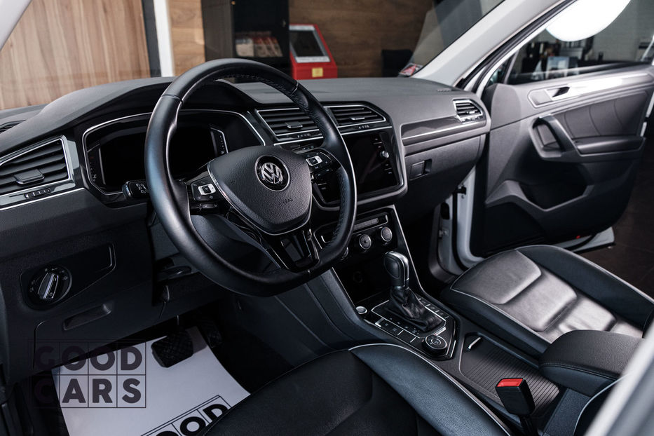 Продам Volkswagen Tiguan R Line 2019 года в Одессе