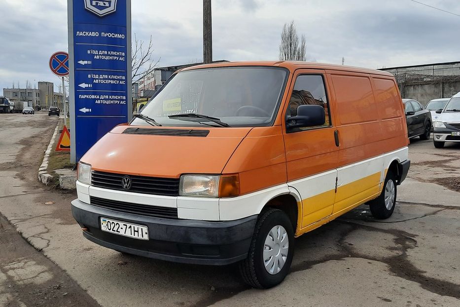 Продам Volkswagen T4 (Transporter) груз 1,9 Дизель 1993 года в Николаеве