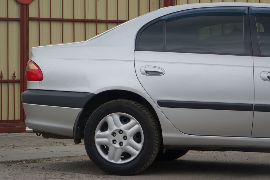 Продам Toyota Avensis 2003 года в Одессе