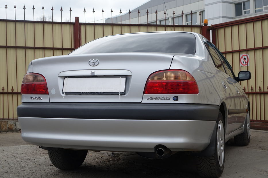 Продам Toyota Avensis 2003 года в Одессе