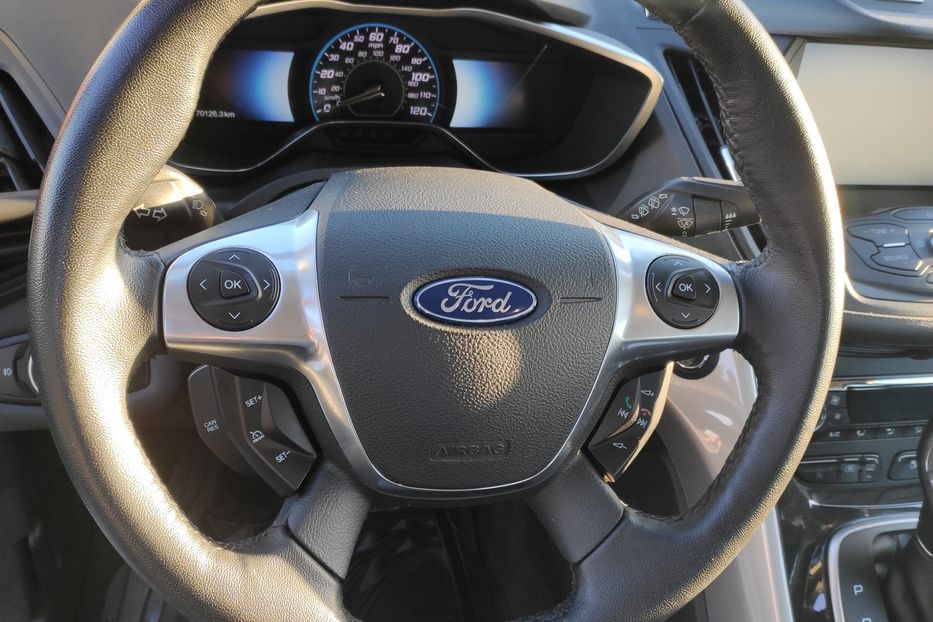 Продам Ford C-Max Energi SEL 2015 года в Одессе