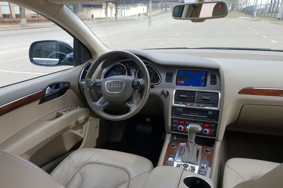 Продам Audi Q7 3.0 TDI Premium 2012 года в Киеве