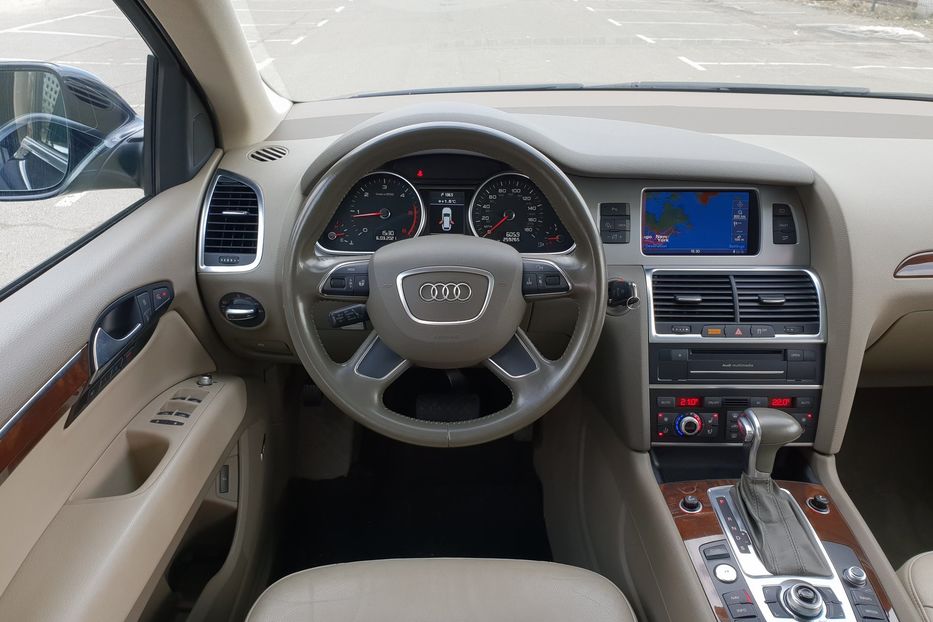 Продам Audi Q7 3.0 TDI Premium 2012 года в Киеве