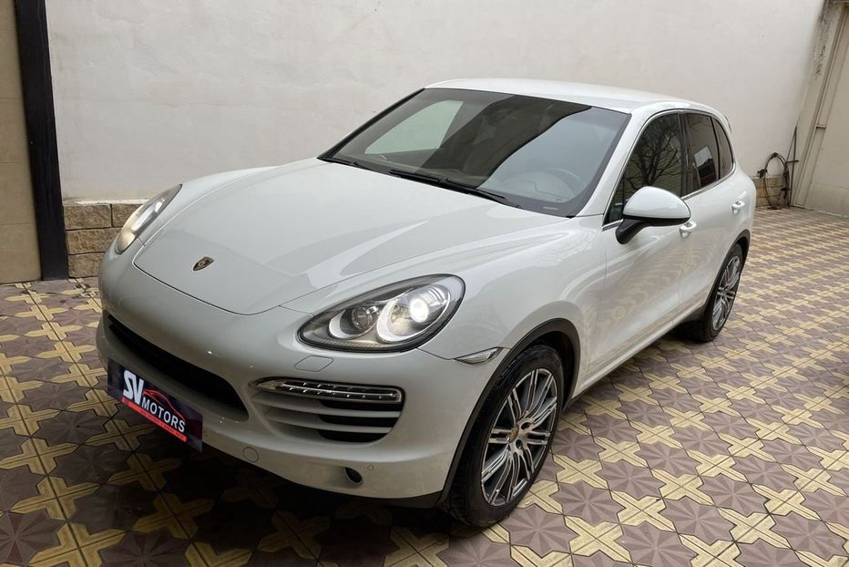 Продам Porsche Cayenne 2013 года в Черновцах