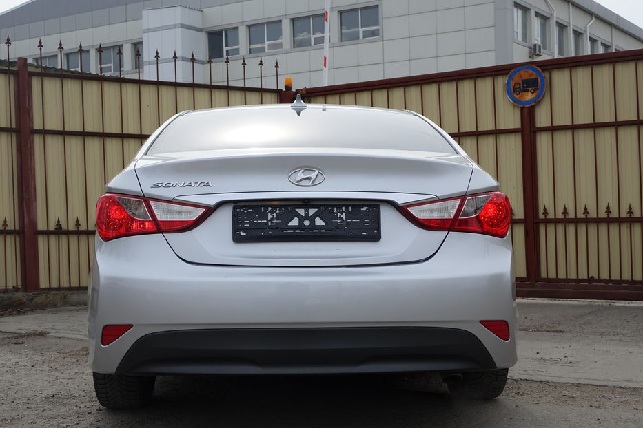 Продам Hyundai Sonata 2014 года в Одессе