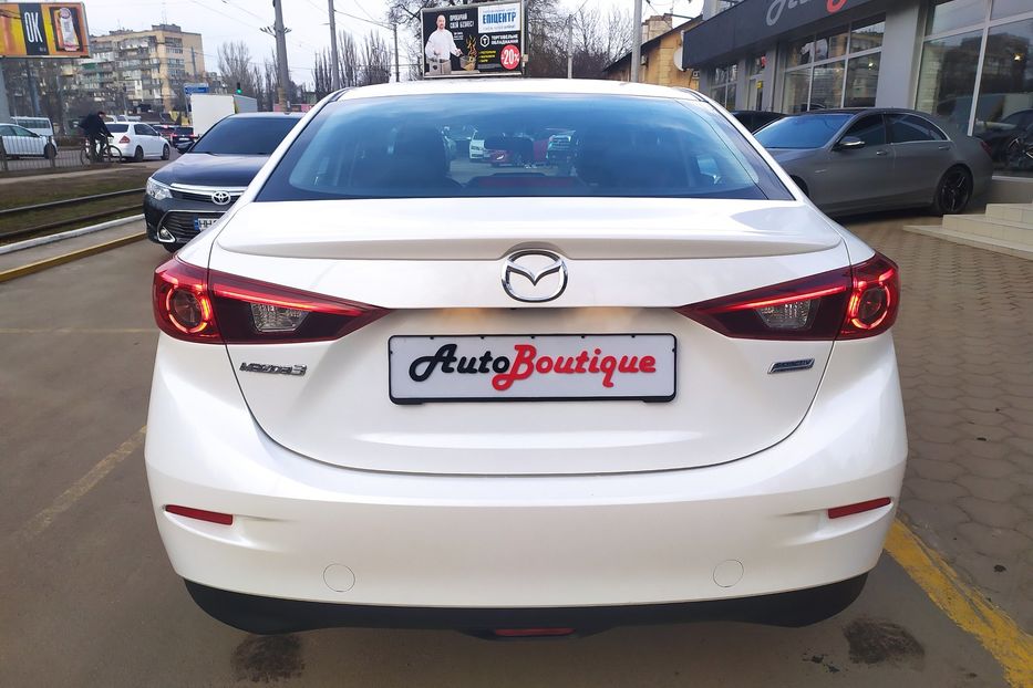 Продам Mazda 3 2016 года в Одессе