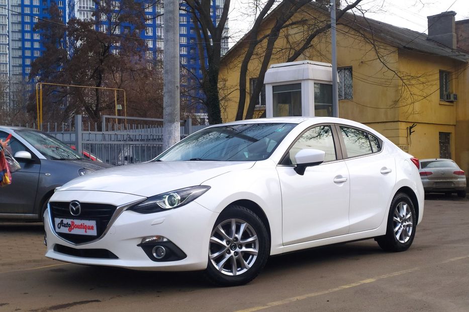 Продам Mazda 3 2016 года в Одессе