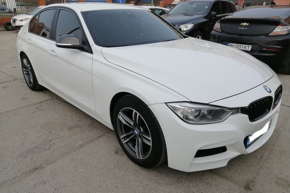 Продам BMW 318 2.0 d. 2013 года в Одессе