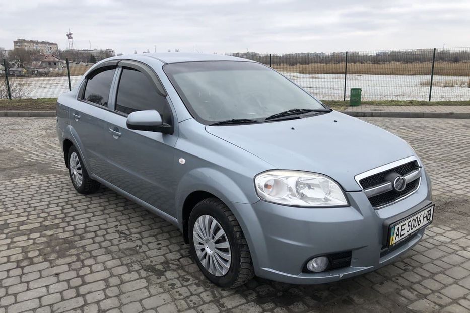 Продам Chevrolet Aveo 2012 года в Днепре