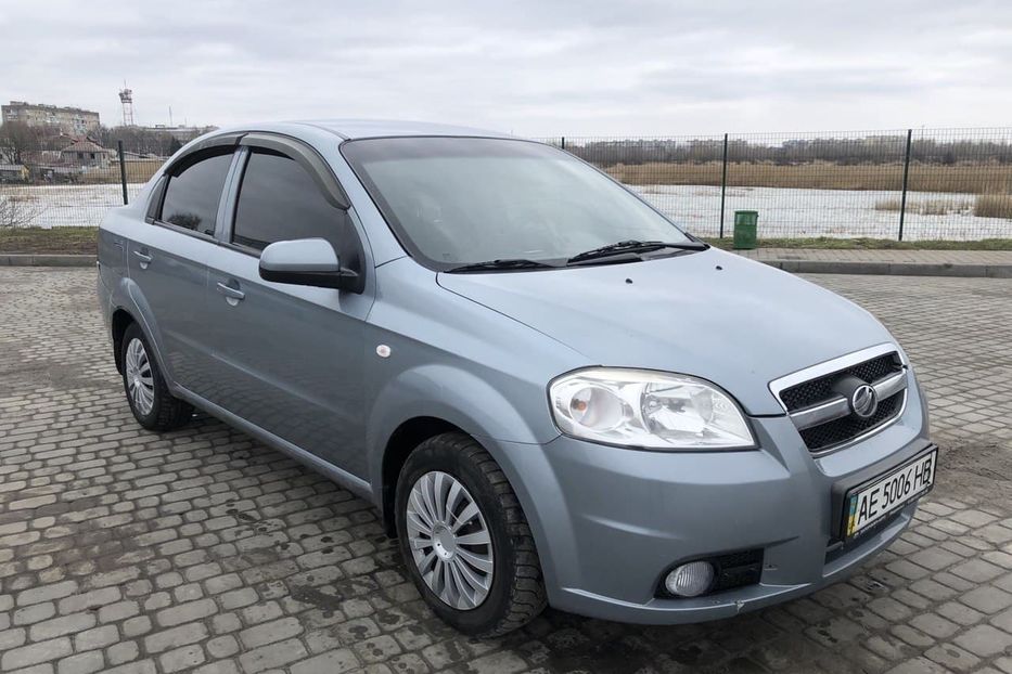 Продам Chevrolet Aveo 2012 года в Днепре