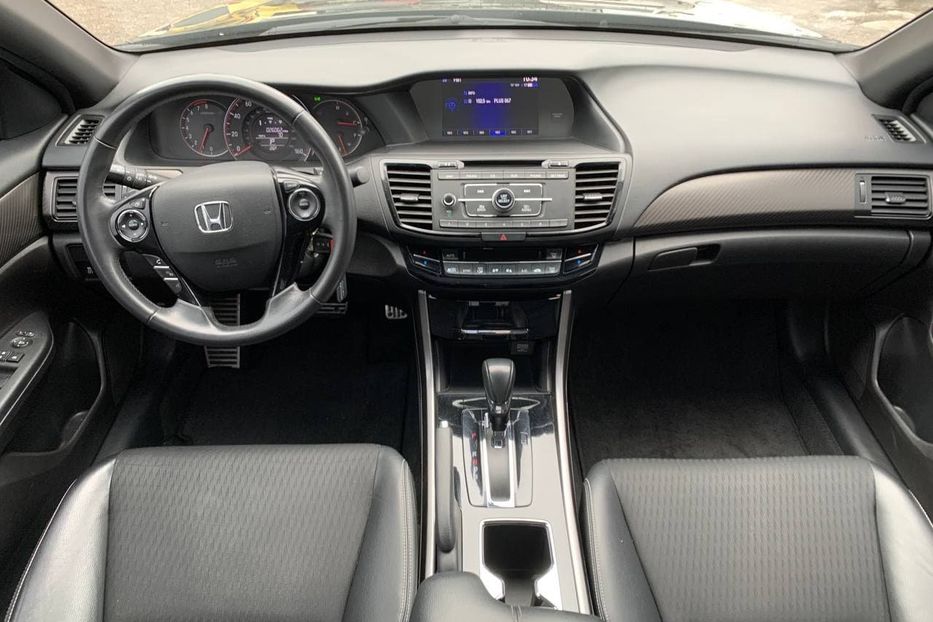 Продам Honda Accord SPORT 2017 года в Днепре