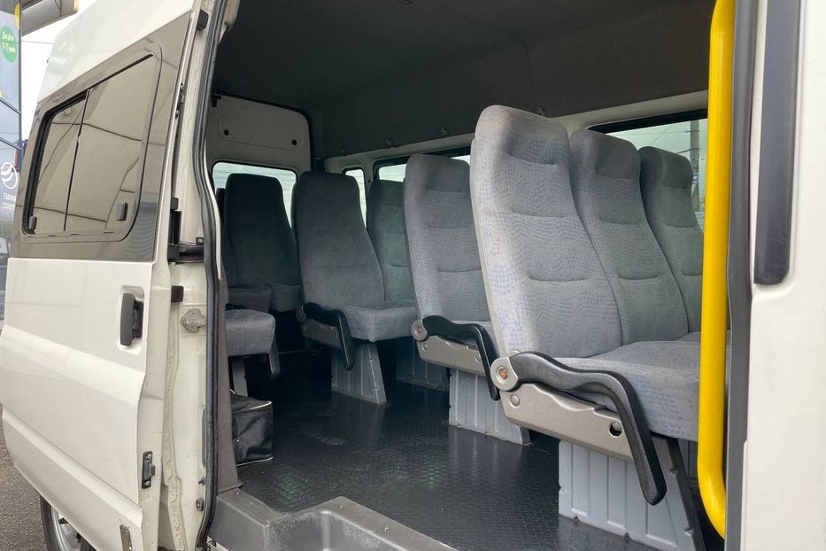 Продам Ford Transit пасс. 2004 года в Днепре