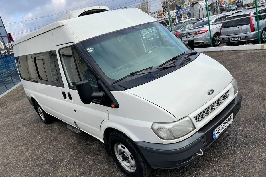 Продам Ford Transit пасс. 2004 года в Днепре