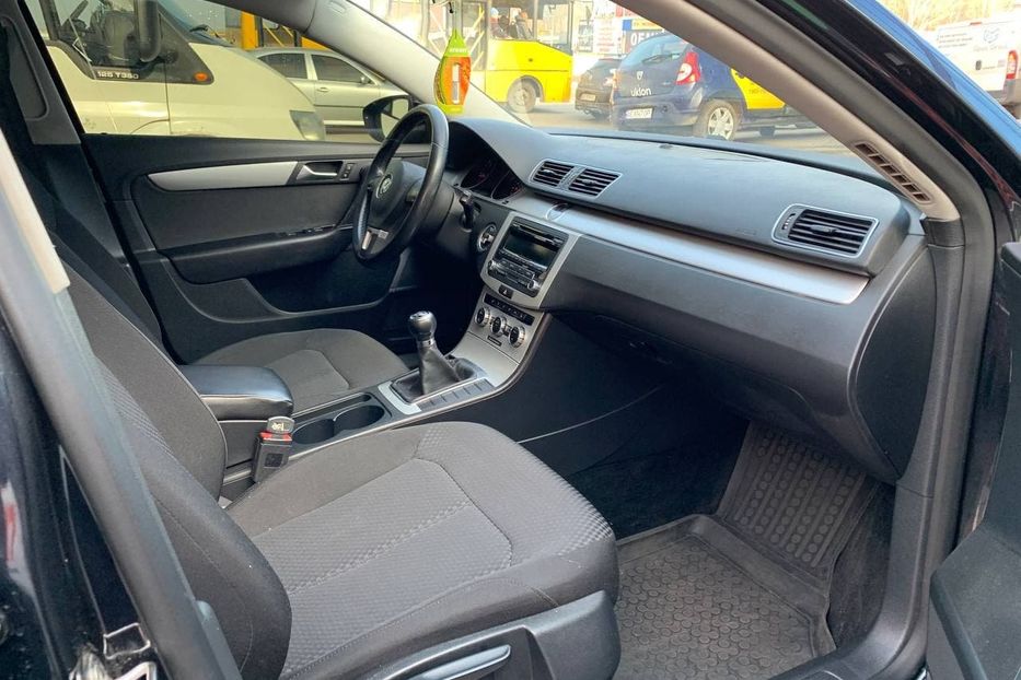 Продам Volkswagen Passat B7 2012 года в Днепре