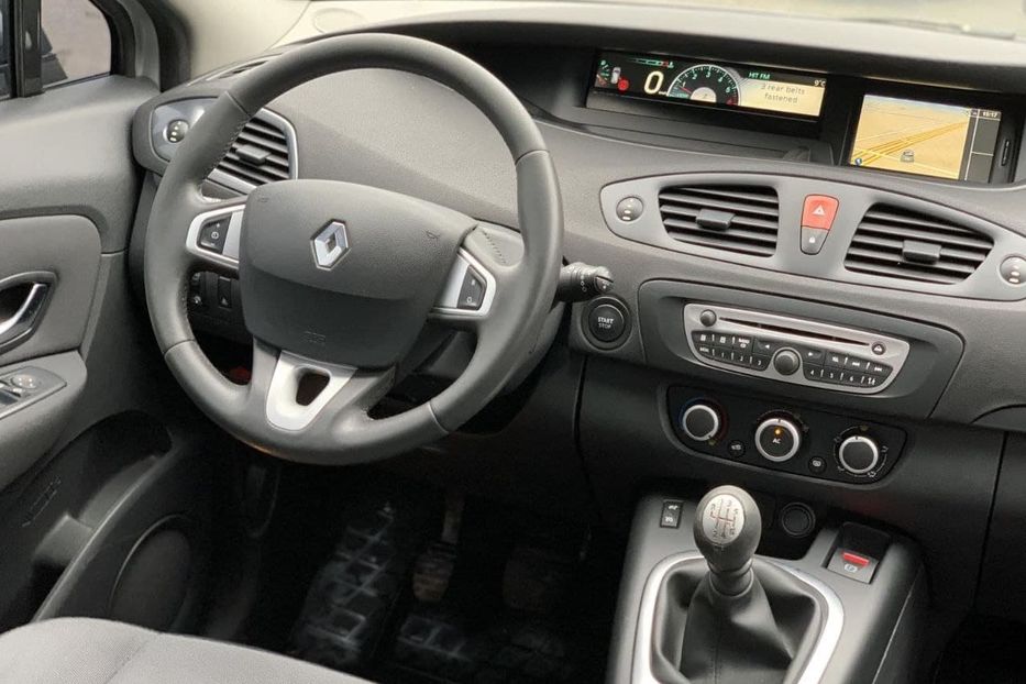 Продам Renault Grand Scenic 2011 года в Днепре